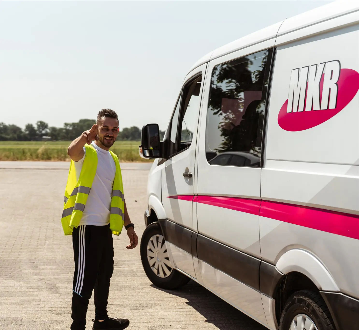 MKR_-337